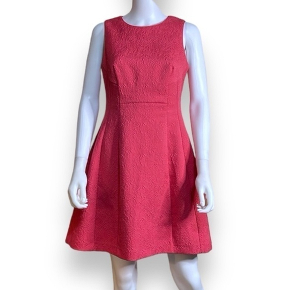Pink Fit & Flare Sleeveless Dress Women's Size 8 Lined Textured - Picture 2 of 9